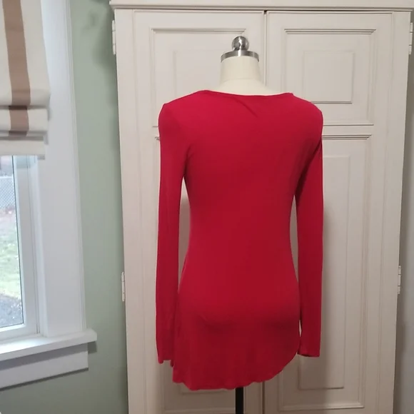 I.N.C asymmetrical top - Picture 3 of 4